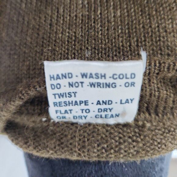 Vtg Loreto Peruvian Baby Alpaca Wool Cardigan Sweater Women Small - Picture 10 of 10